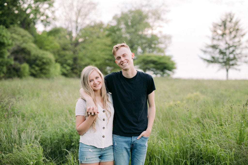 Engagement Phots at sunset in Niagara on the Lake