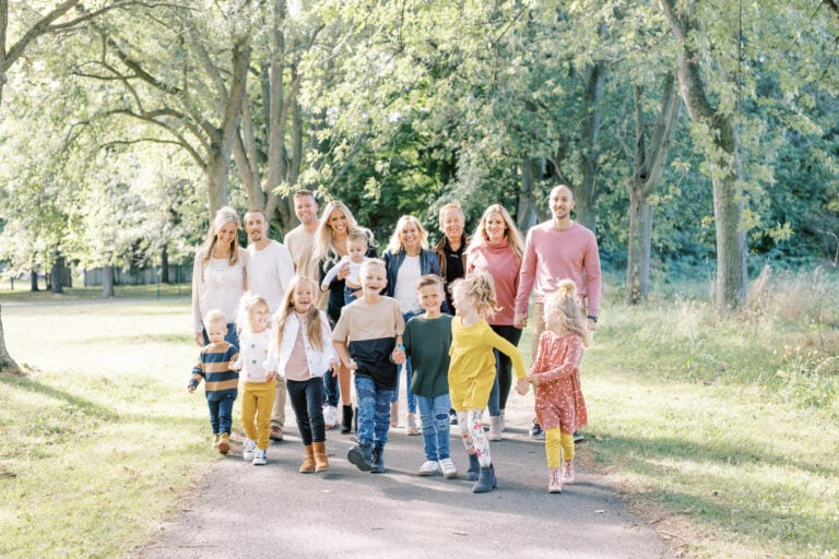 Everything You Need to Know About Your Family Portrait Session