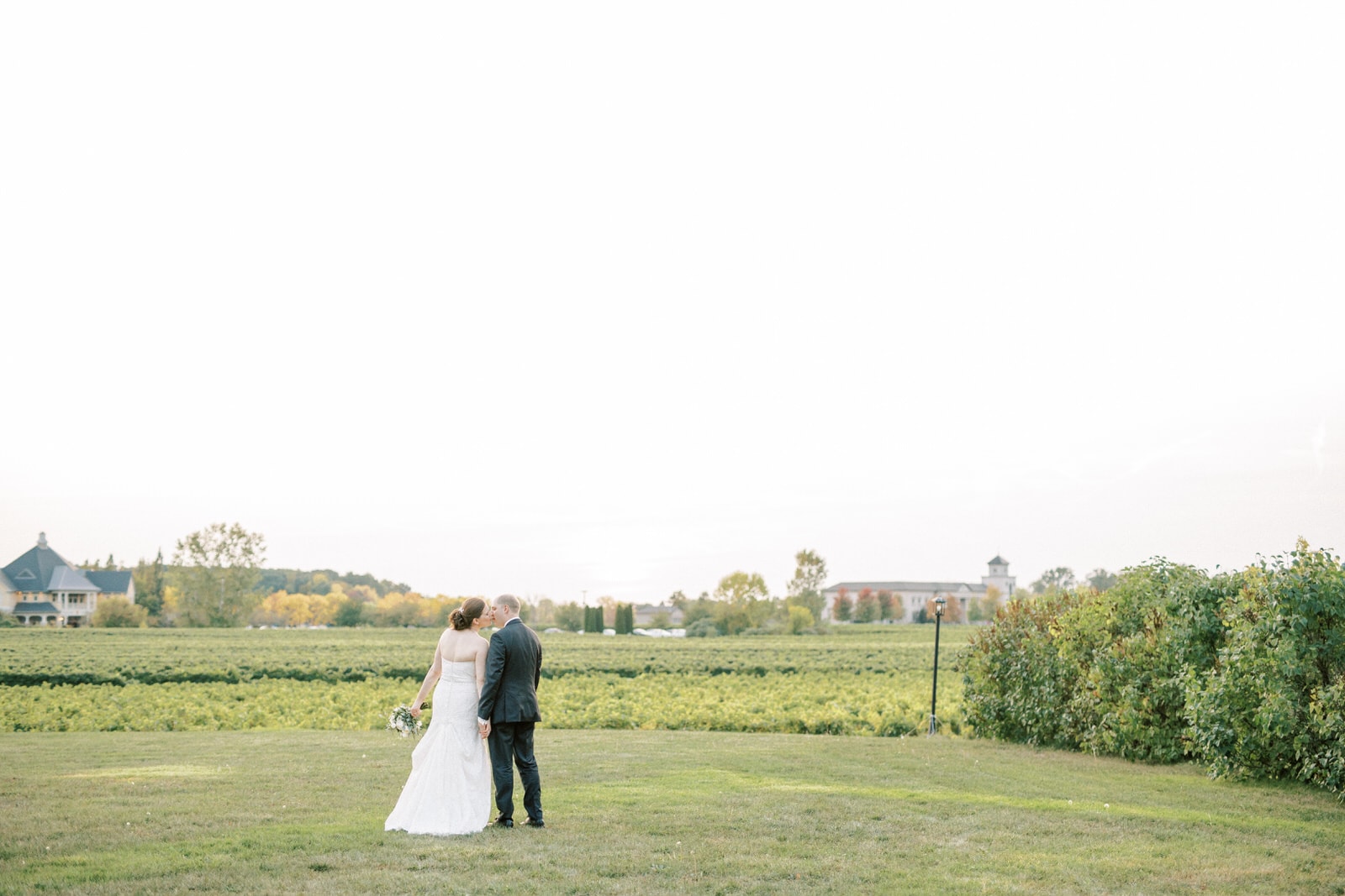 Riverbend Estate Winery Wedding Photos